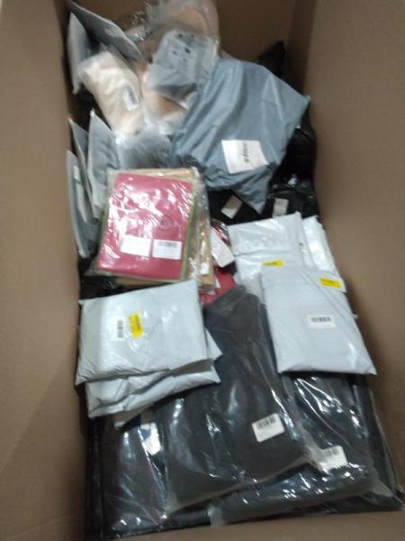 General Merchandise - Men's Knit Warmer Top Bottom Sets, Warm Fleece Jackets, Slippers - MSRP $2,053