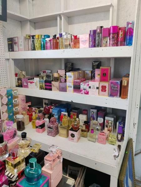 65 piece YEAR END OVERSTOCK Fragrances, Bath & Body Beauty Styles