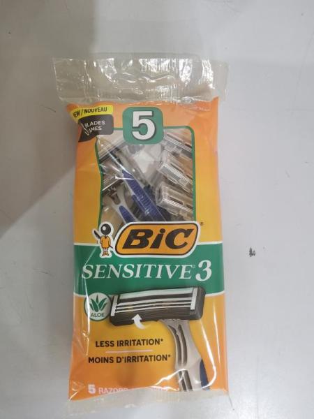 Health & Beauty - BIC Disposable Razors - MSRP $2,547