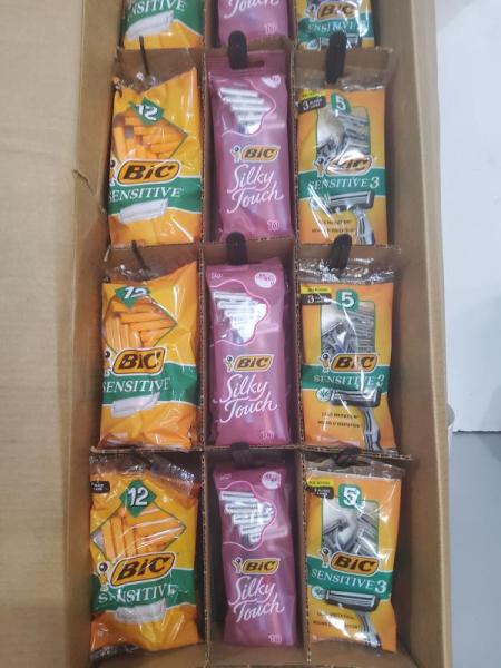 Health & Beauty - BIC Disposable Razors - MSRP $2,547