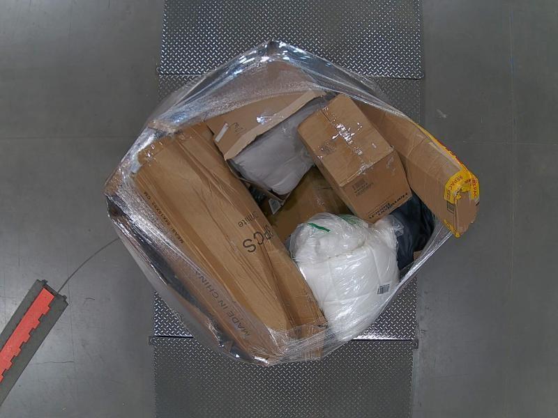 Aeitto Masticating Juicer, Bedsure Duvet Cover Set, Syrinx Futon Mattress - MSRP $2,280