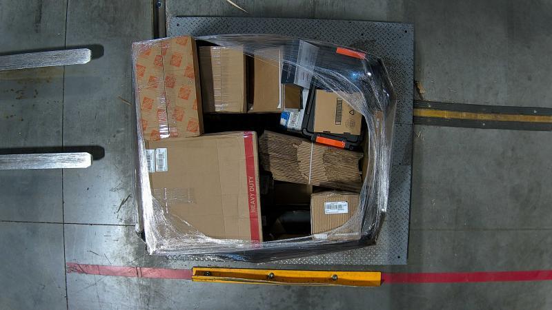 General Merchandise - POLY TRIO, 562 WIRELESS DUAL HEADSET, DUEX MAX DS MONITOR - MSRP $6,048