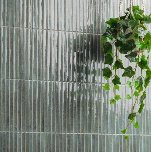 Housewares - Marino 5inx10in Glossy Porcelain Fluted Slat Wall Tiles, Beldale 24inx24in Marble Look Tiles - MSRP $1,663