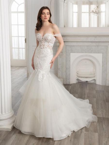 14 Wedding gowns, bridal dresses MSRP $30,267