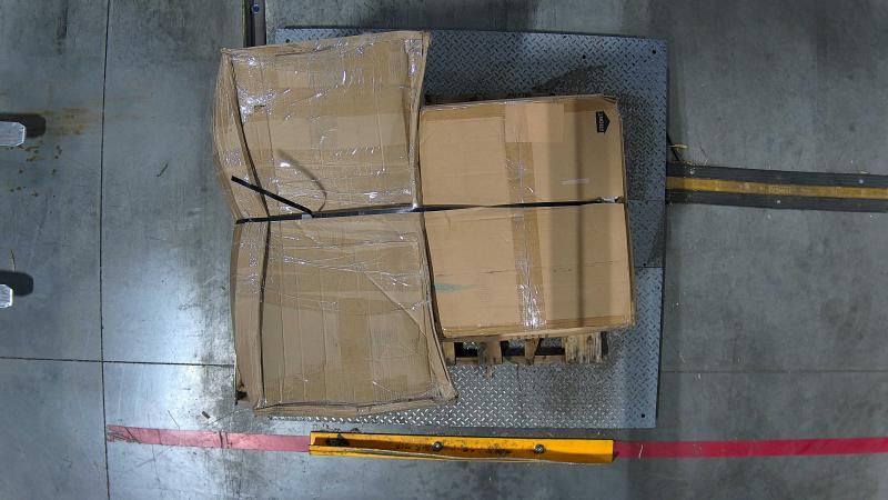 General Merchandise - WINDOW AIR CONDITIONER, OFFICE CHAIRS BLX5MLEA - MSRP $6,431