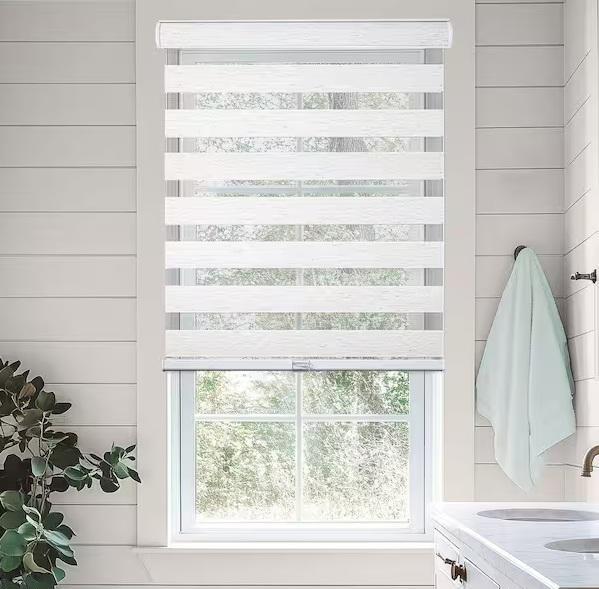 Window Decor - Chicology, HDC, Rod Desyne - Est Retail $8,334- 1plt