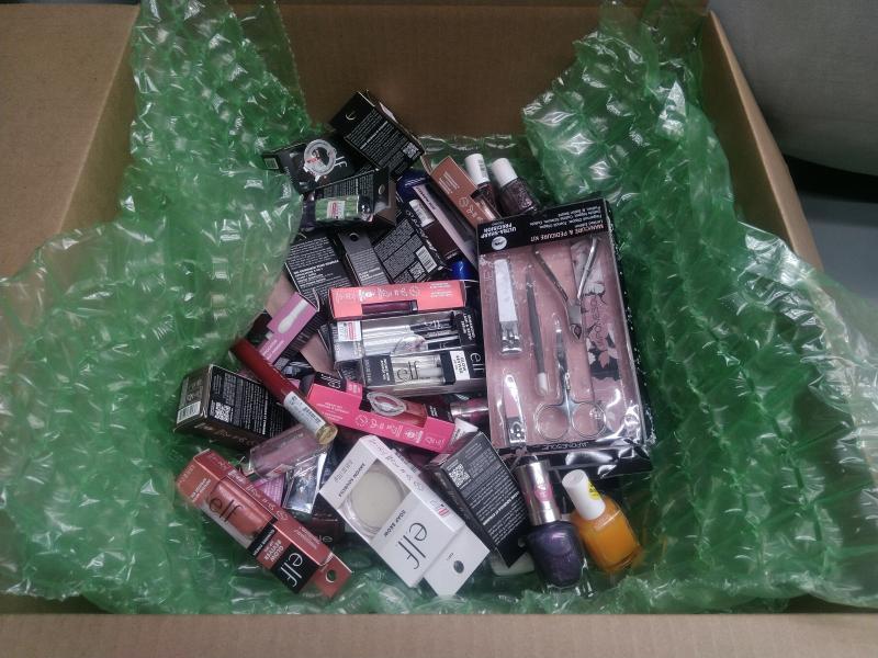 Health & Beauty - Revlon Nail Enamel, JAPONESQUE Manicure & Pedicure Kit, L'Oreal Paris Lip Gloss - MSRP $2,034