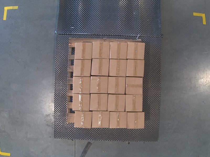 Pallet of Assorted Bed, Bath, and Home - MSRP $2,398