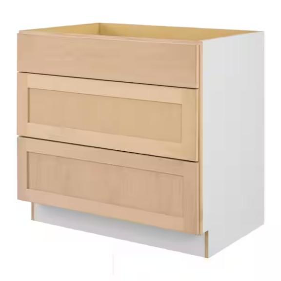 Hampton Bay Kitchen Cabinets - Est Retail $1,310- 2plts