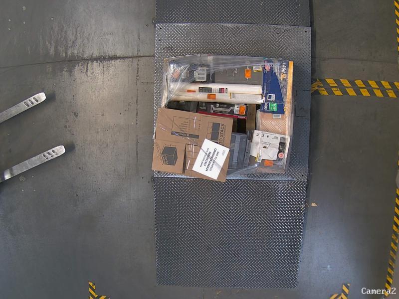 Flooring & Rugs - ROBERTS Deluxe Carpet Knee Kicker, QEP, Lifeproof, Daltile, Jeffrey Court, Anvil - Est Retail $1,078