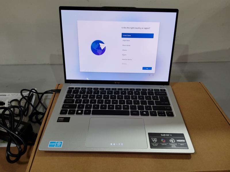 Consumer Electronics - Acer Swift Go 14 14" Laptop (Core Ultra 5 125H / 8GB RAM / 512GB SSD) - MSRP $769