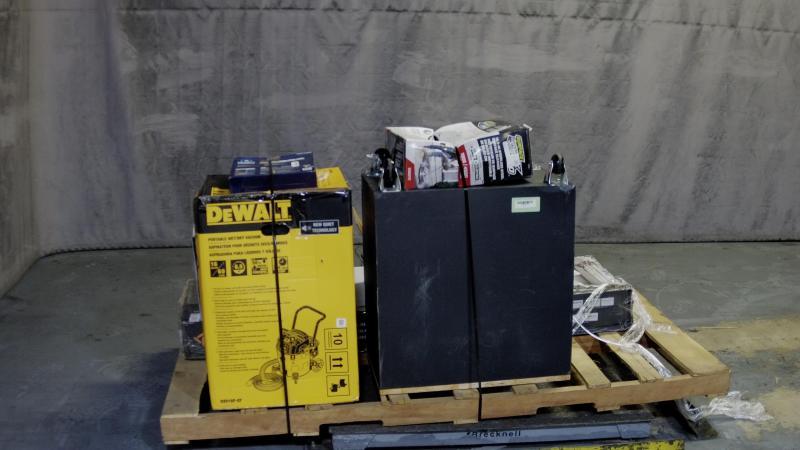 General Merchandise - Gladiator Steel Garage Cabinet, Kobalt Steel Garage Cabinet - MSRP $1,503