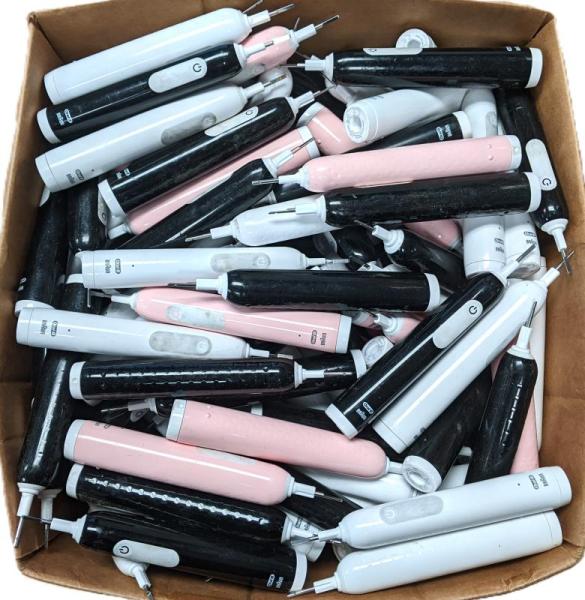 Oral-B 3791 Electric Toothbrushes, 333 Units, Refurb, MSRP $16,650