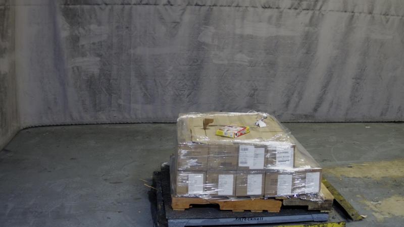 Bed Bath & Home - Bulbhead Ruby Space Triangles - MSRP $1,438