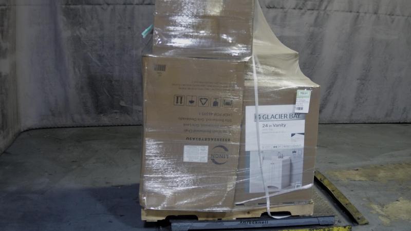 Pallet of Home Decor
