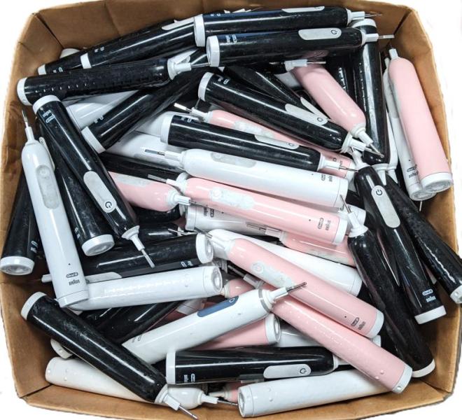 Oral-B 3791 Electric Toothbrushes, 250 Units, Refurb, MSRP $12,500