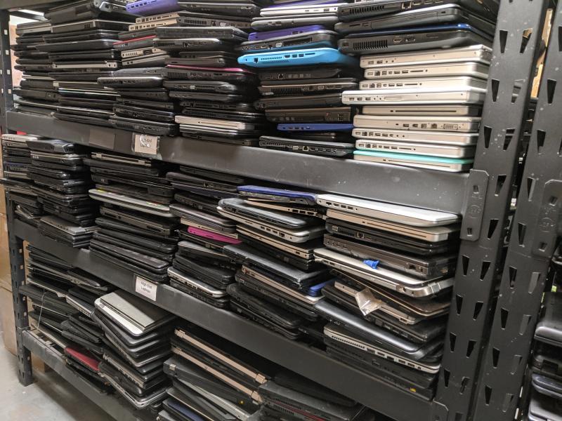 Laptops by Acer, Dell, HP, Toshiba, & More, 1,000 Units, MSRP $800,000