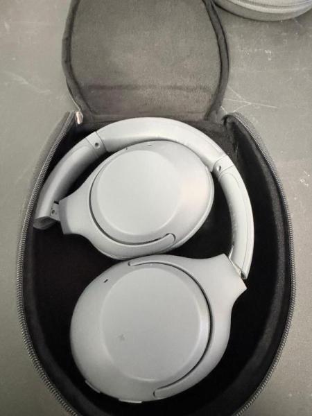 Mix lot of Sony 1000XM4, 1000XM3,), JBL, Jabra (models 65, 75, 85),Sam