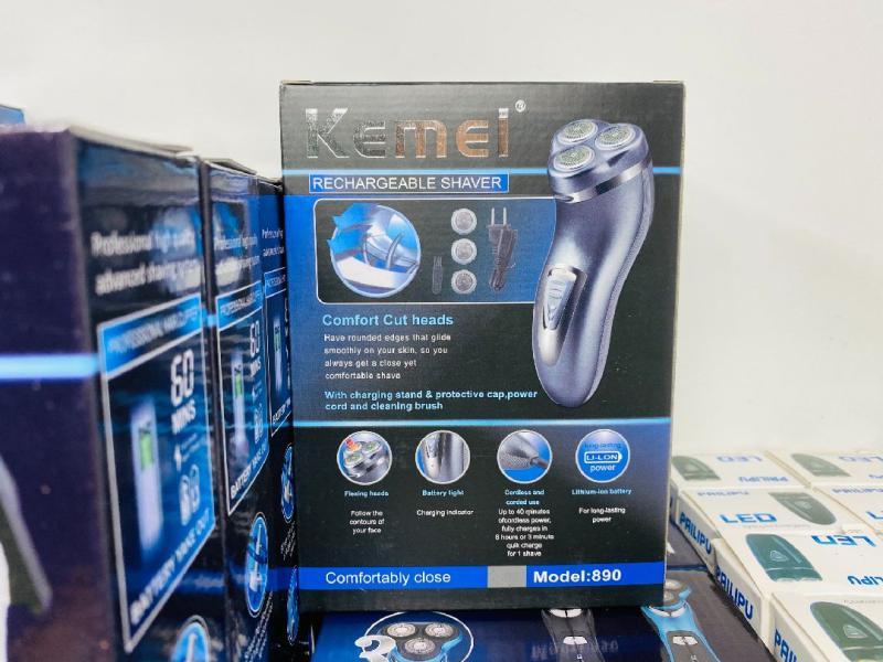 Bulk Electric Trimmers Clippers Shavers Grooming Sets More