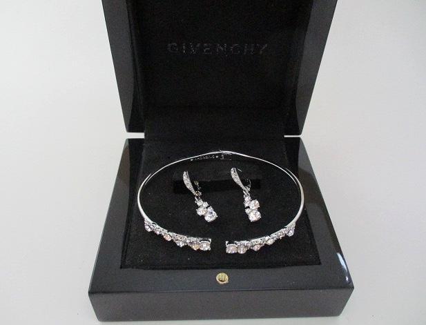 FASHION JEWELRY