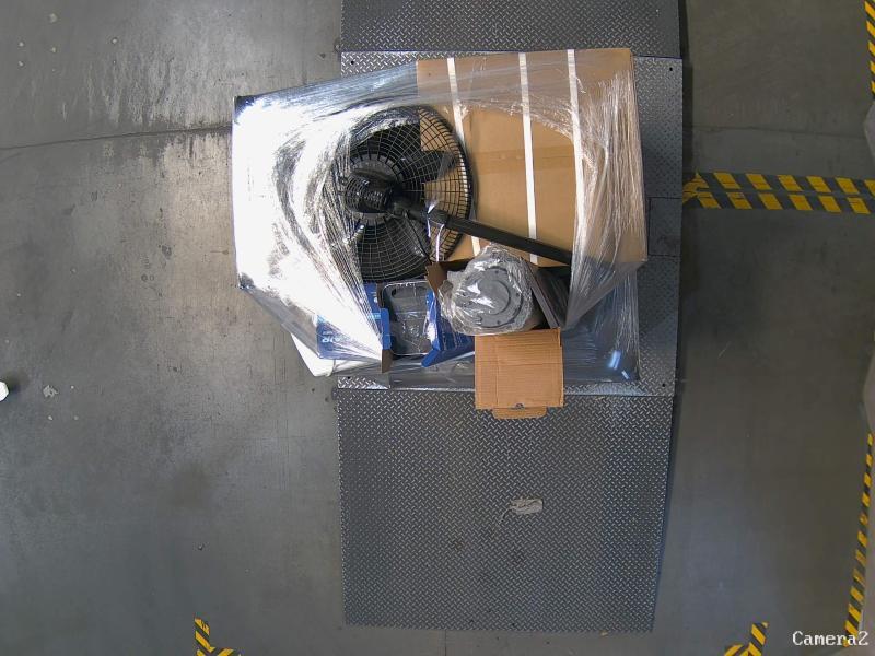 Appliances - Glacier Bay White Top Load Water Dispenser, Vissani Refrigerator, ARCTIC AIR, Lasko - Est Retail $1,201