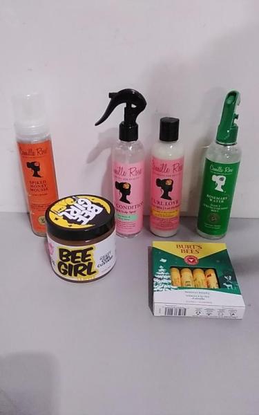 Health & Beauty - Pixi Dream-yEYE, Burt's Bees Lip Balm, Curl Love Moisture Milk - MSRP $15,731