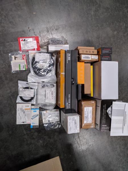 Gaming PC Desktop Accessories Lot & More - MSRP $2.1K - 26 Qty
