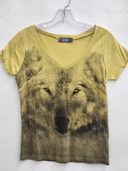 Karma Blue Ladies V Neck Short Sleeve Tees with Wolf Print MSRP:$14,040 