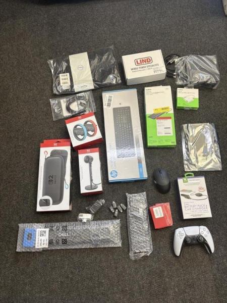 Wholesale Lot, Nintendo, PS5, BELKIN and More!!! 100 items, MSRP $2900