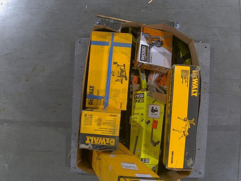 General Merchandise - RYOBI, Dewalt, Ridgid, Powercare - Est Retail $2,890