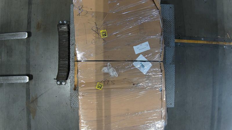 Salvage General Merch - LaZBoy Executive Chair, Portable Air Conditioner, Tempur-Pedic Task Chair - MSRP $5,997
