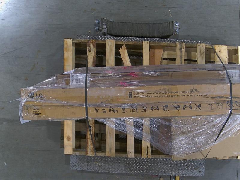 Pallet of Salvage Assorted Electronics