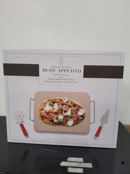 Bed Bath & Home - Italian Cucina Buon Appetito Silver One 4-Piece Pizza Stone Making Kit - MSRP $4,315