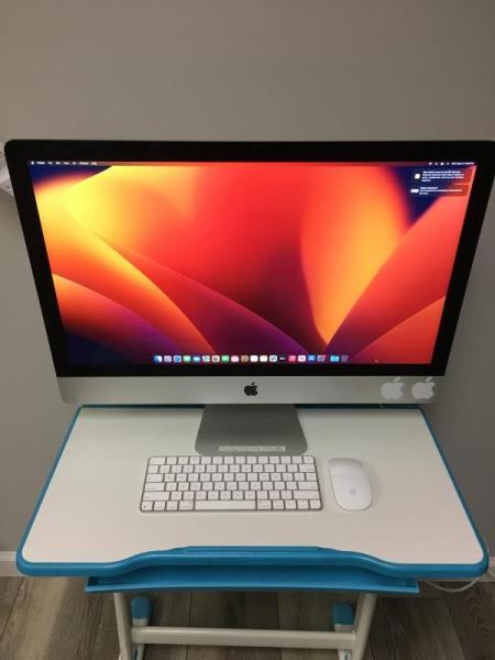 Six Apple macMini & iMac All-in-Ones w/Accessories