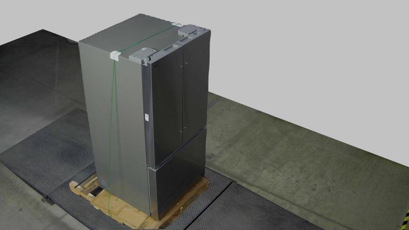  Appliances - LG LF25H6200S - MSRP $1,641