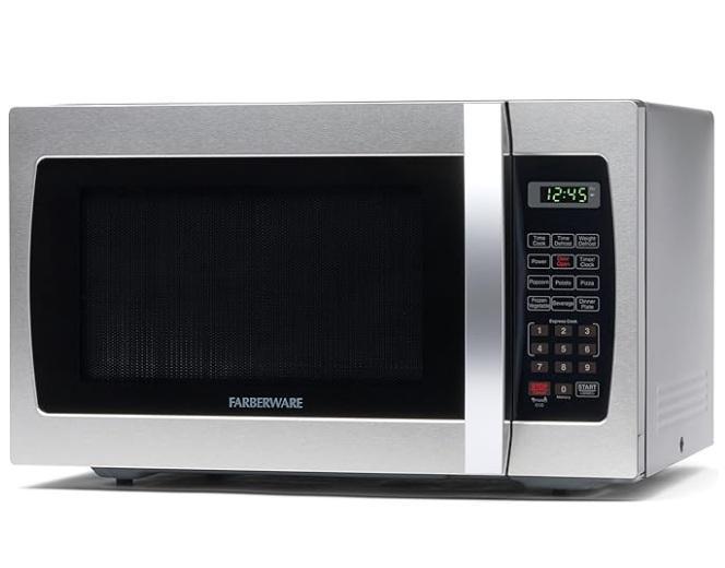 Farberware 1.3cu.ft Countertop Microwave Oven, Oster Pro1200 Smoothie Blender, VEVOR 3-Kayak Storage Rack - MSRP $469