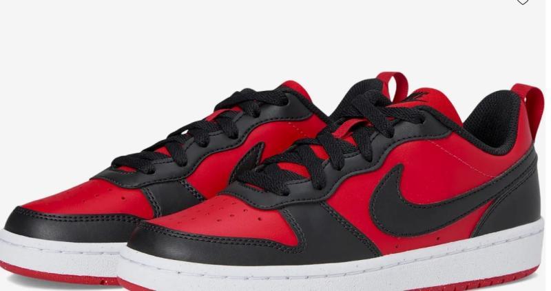 Nike Tenis/Sneakers & Apparel MSRP $ 2,250.00